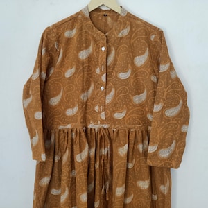 Robe indienne en coton,Robe à carreaux,Robe à fleurs,Robe en coton faite main,Robe cercle Sketer,Robe à clapet,Robe chemisier,Robe longue