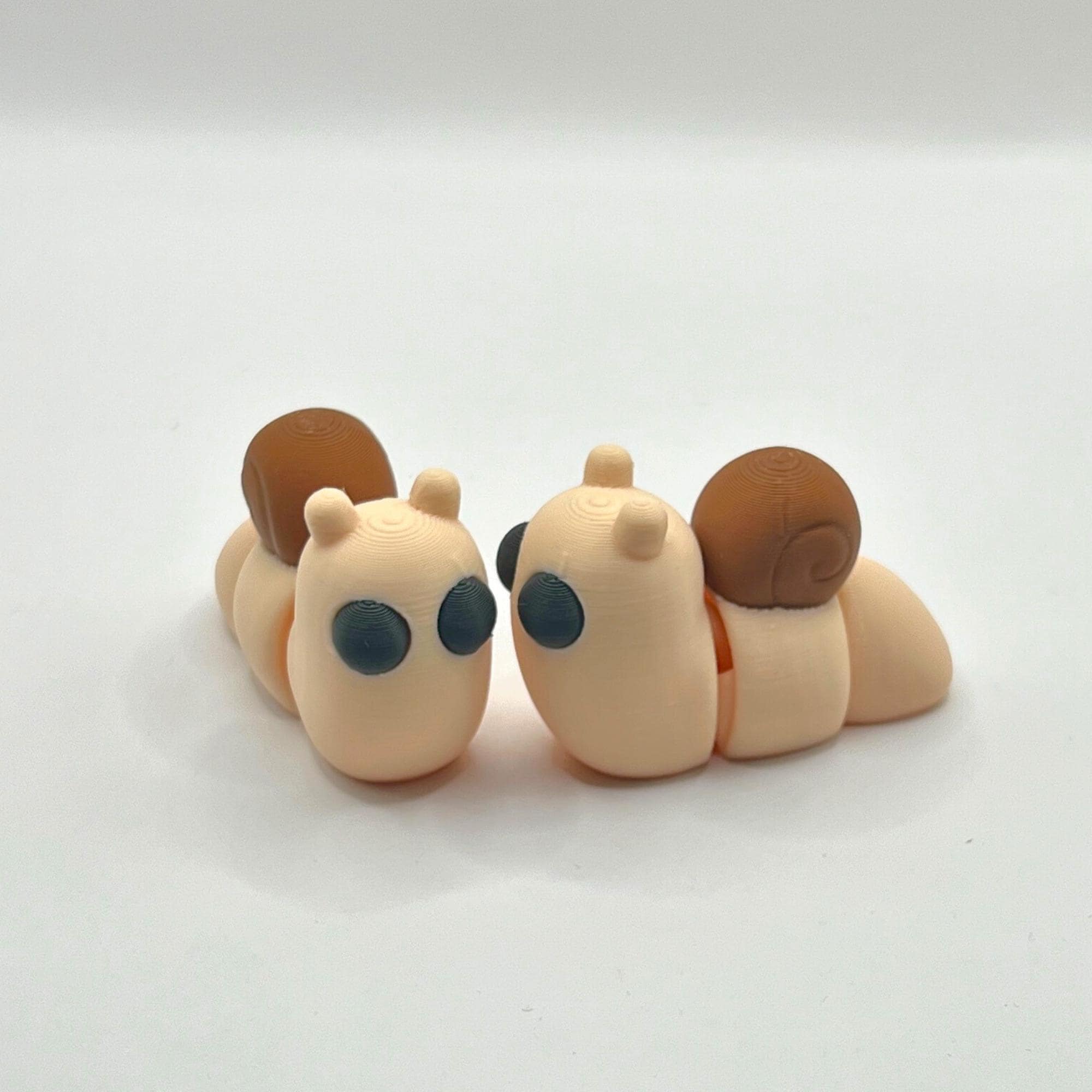 Articulated Snail Fidget Toy, Flexi Sensory Desk Toy, Fidget Gift for ...