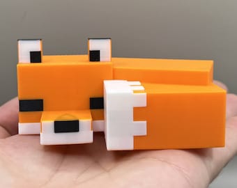 Blocky Pixel-Style Fox Gift, Gamer Desk Buddy Collectible Figure, UK Handmade Voxel Fox Statue