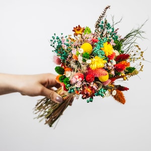Emma | Dried flower bouquet | Dried flower arrangement | Home decor | Yellow | Pink | Blue | Orange | Birthday gift | Gifts | Bridal |