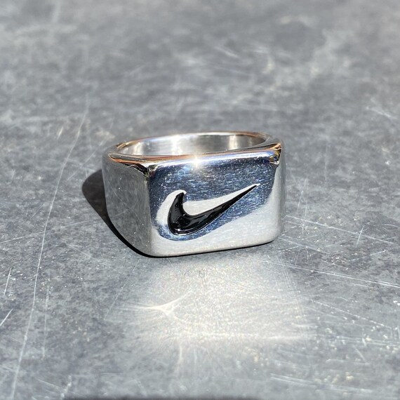 nike tick ring