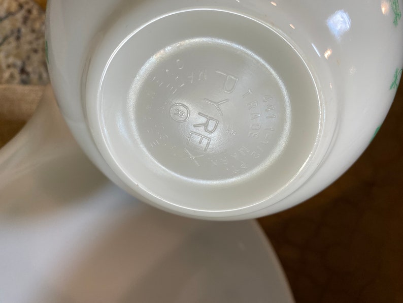 Vintage GREEN IVY PYREX 1950s Chip & Dip Bowl Set Etsy