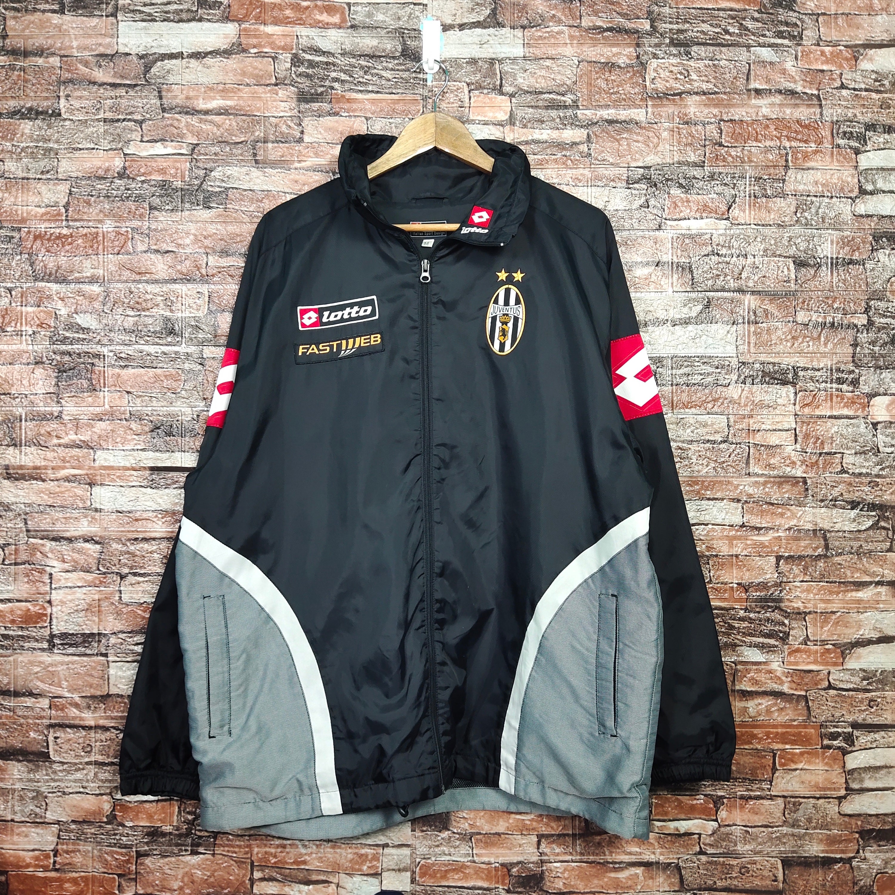 Vintage Distressed Juventus Football by Lotto Track Jakcet Vintage Distressed Juventus Football by Lotto Track Jakcet