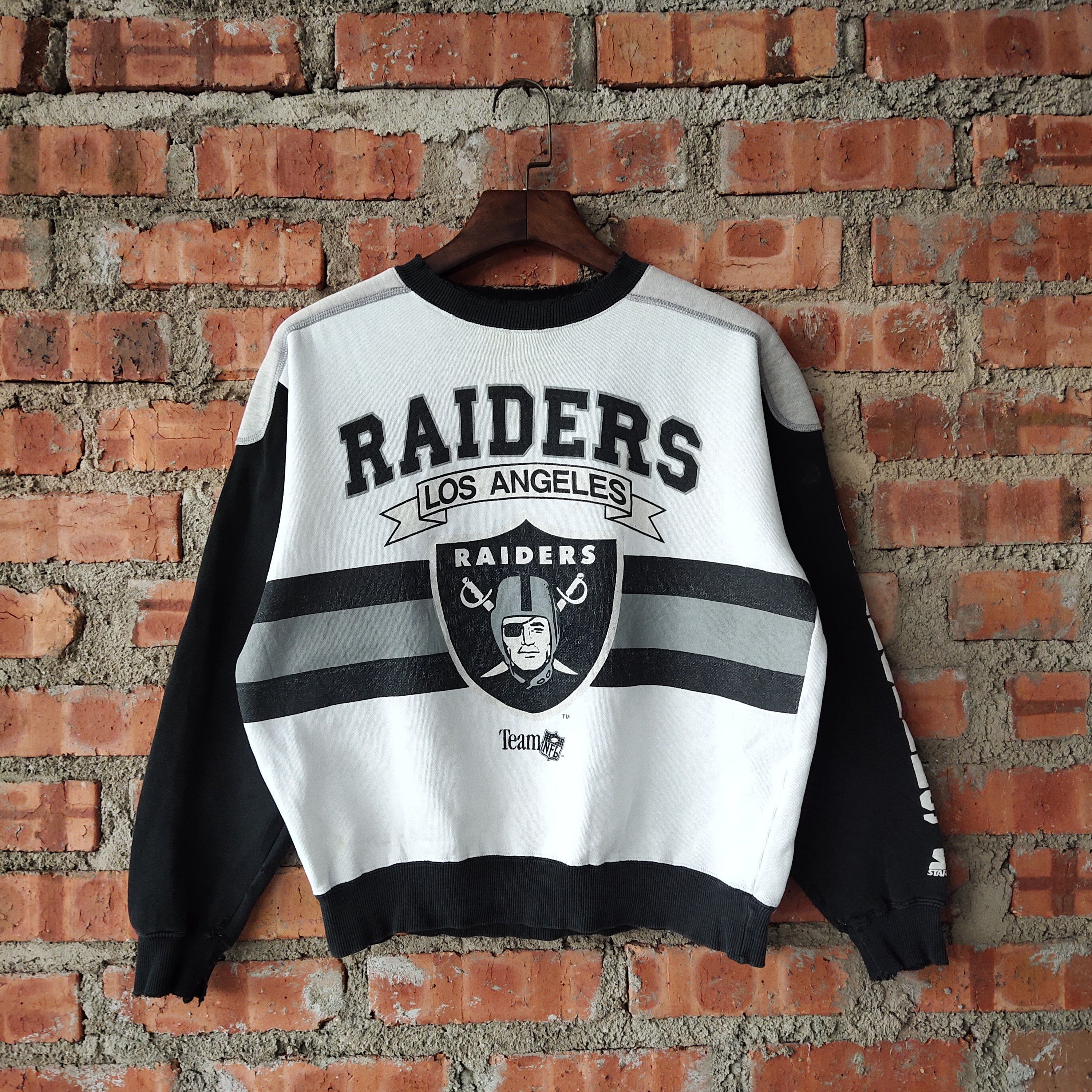 RARE Vintage 80s Distressed Los Angeles Raiders by Starter RARE Vintage 80s Distressed Los Angeles Raiders by Starter