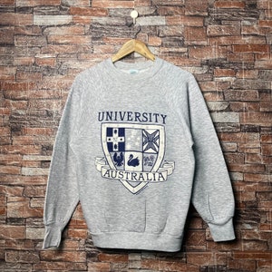 Vintage 80s Distressed University Australia Sweatshirt Australia Crewneck Australia Pullover Printed Logo Gray Color Men’s Fit M