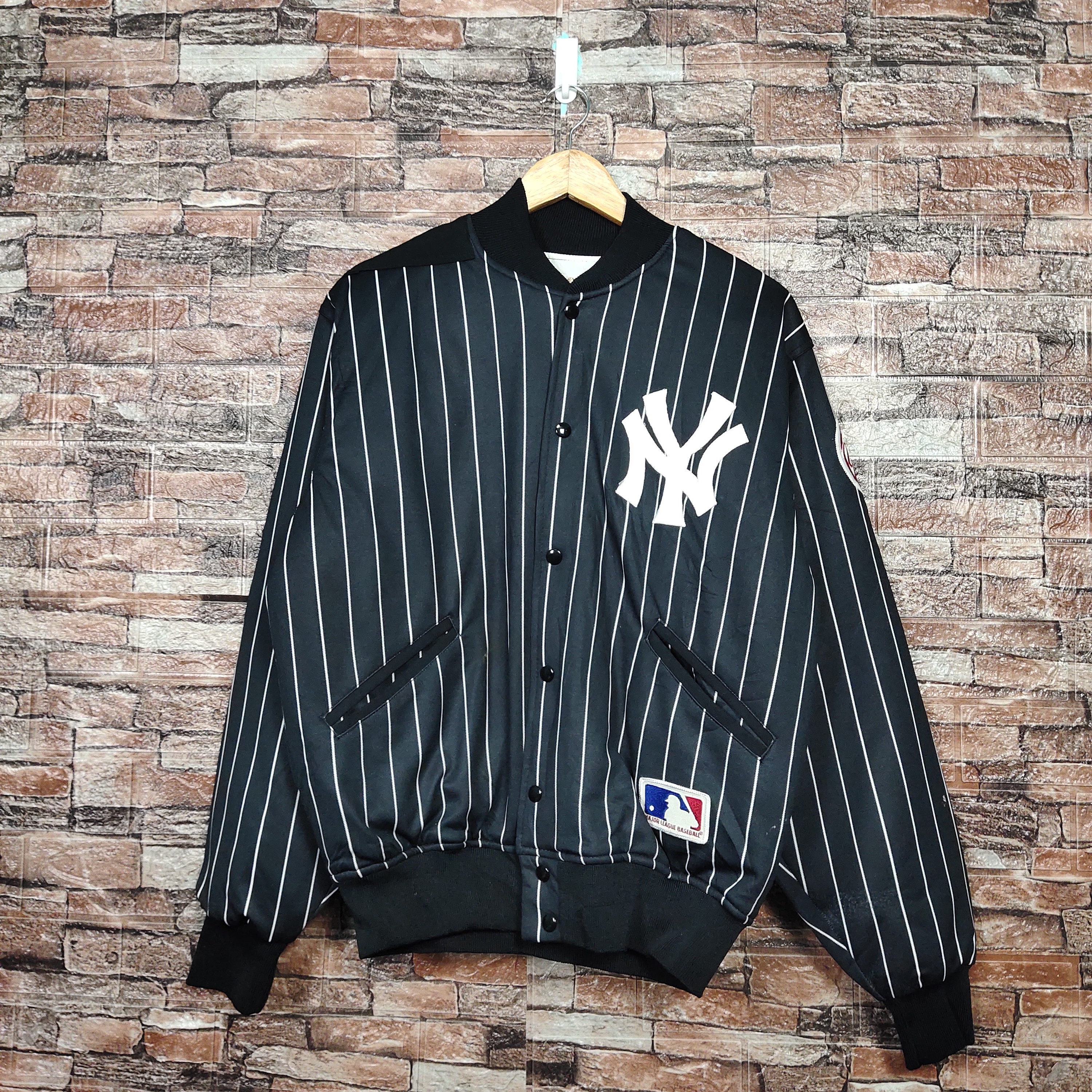 NY Yankees Vintage 90s Athletic Jacket Blue Satin Bomber