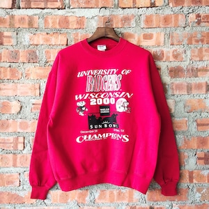 Vintage NCAA University of Wisconsin Badgers Champions Sweatshirt Wisconsin Pullover Wisconsin Sweater Printed Logo Red Color Men’s M