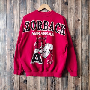 RARE Vintage 90s Distressed Arkansas Razorbacks Football Sweatshirt Arkansas Crewneck Arkansas Pullover Printed Logo Red Color Men’s Fit M