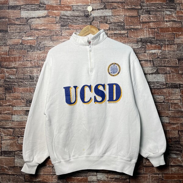 Vintage 90s UC San Diego Half Zipper Sweatshirt UC San Diego Sweater UC San Diego Pullover Printed Logo White Color Men’s Fit M