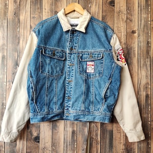 Vintage 90s Distressed Warner Bros Denim Jeans Jacket Warner Bros Cardigan Warner bros Pullover Embroidery Logo Blue Color Men&#39;s M