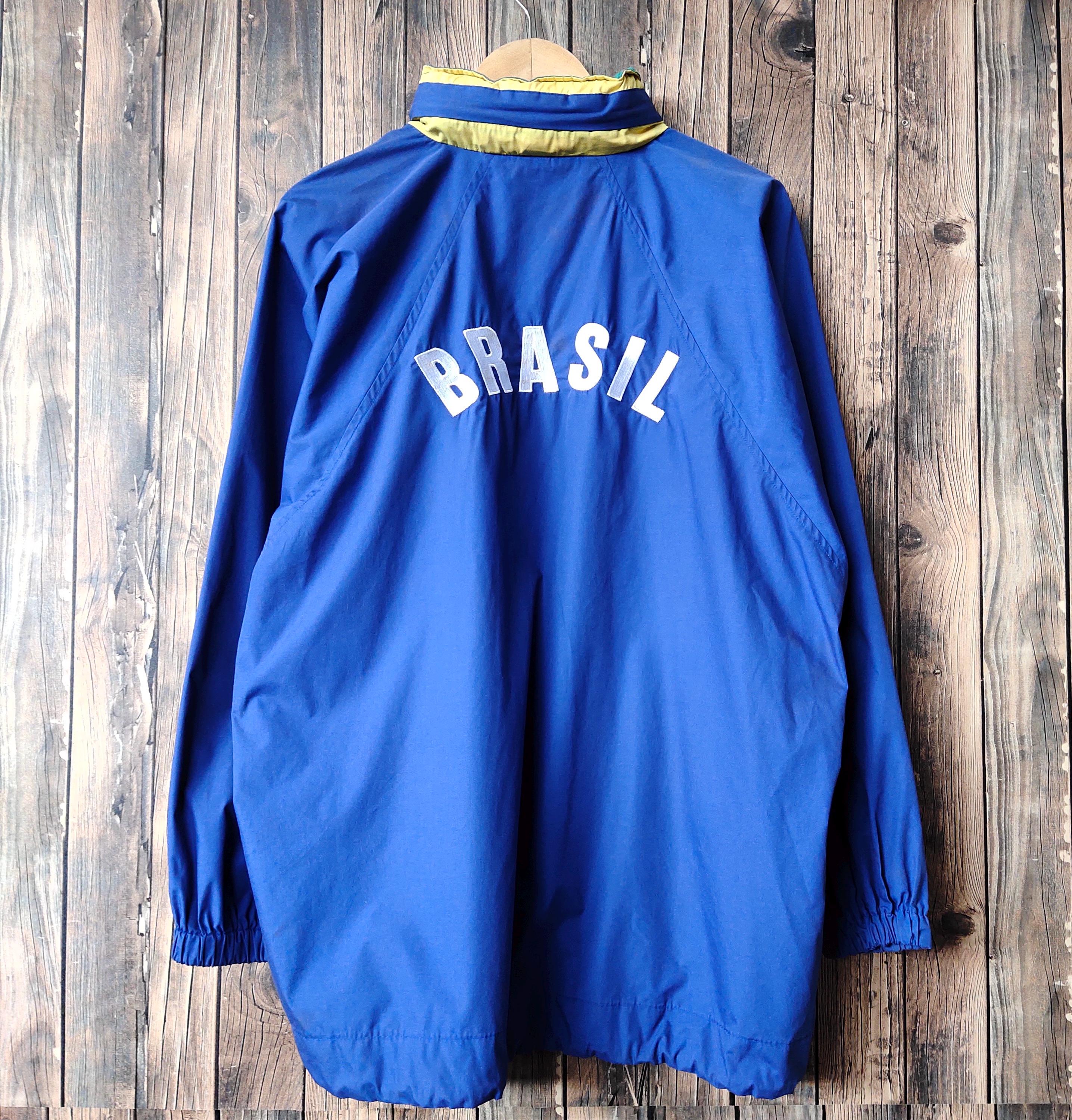Vintage 90s DISTRESSED Brazil Football by Umbro Track Jakcet