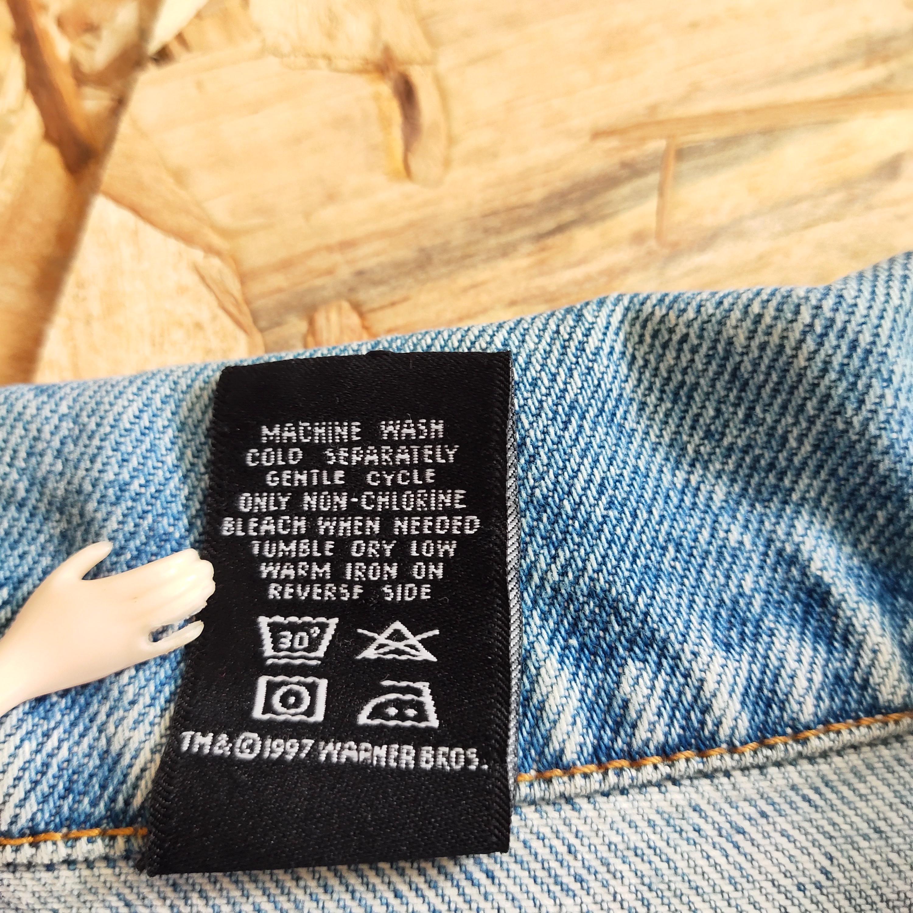 Vintage 90s Distressed Warner Bros Denim Jeans Jacket Warner Bros