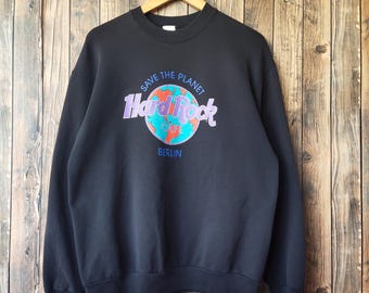 Vintage 90s Distressed Hard Rock Cafe Berlin Sweatshirt Hard Rock Crewneck Hard Rock Pullover Printed Logo Black Color Men’s Fit M