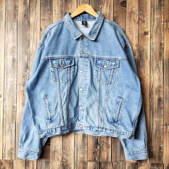 Vintage 90s Distressed Warner Bros Denim Jeans Jacket Warner Bros