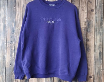 Bluza z kapturem Pittsburgh w stylu vintage z lat 90. Pittsburgh z okrągłym dekoltem Pittsburgh, sweter Pittsburgh z haftowanym logo w kolorze fioletowym, męski krój M