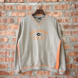 Vintage 90s Fubu Sweatshirt Fubu Crewneck Fubu Pullover Fubu Sweater Fubu Jumper Embroidery Logo Brown Color Men’s Fit L