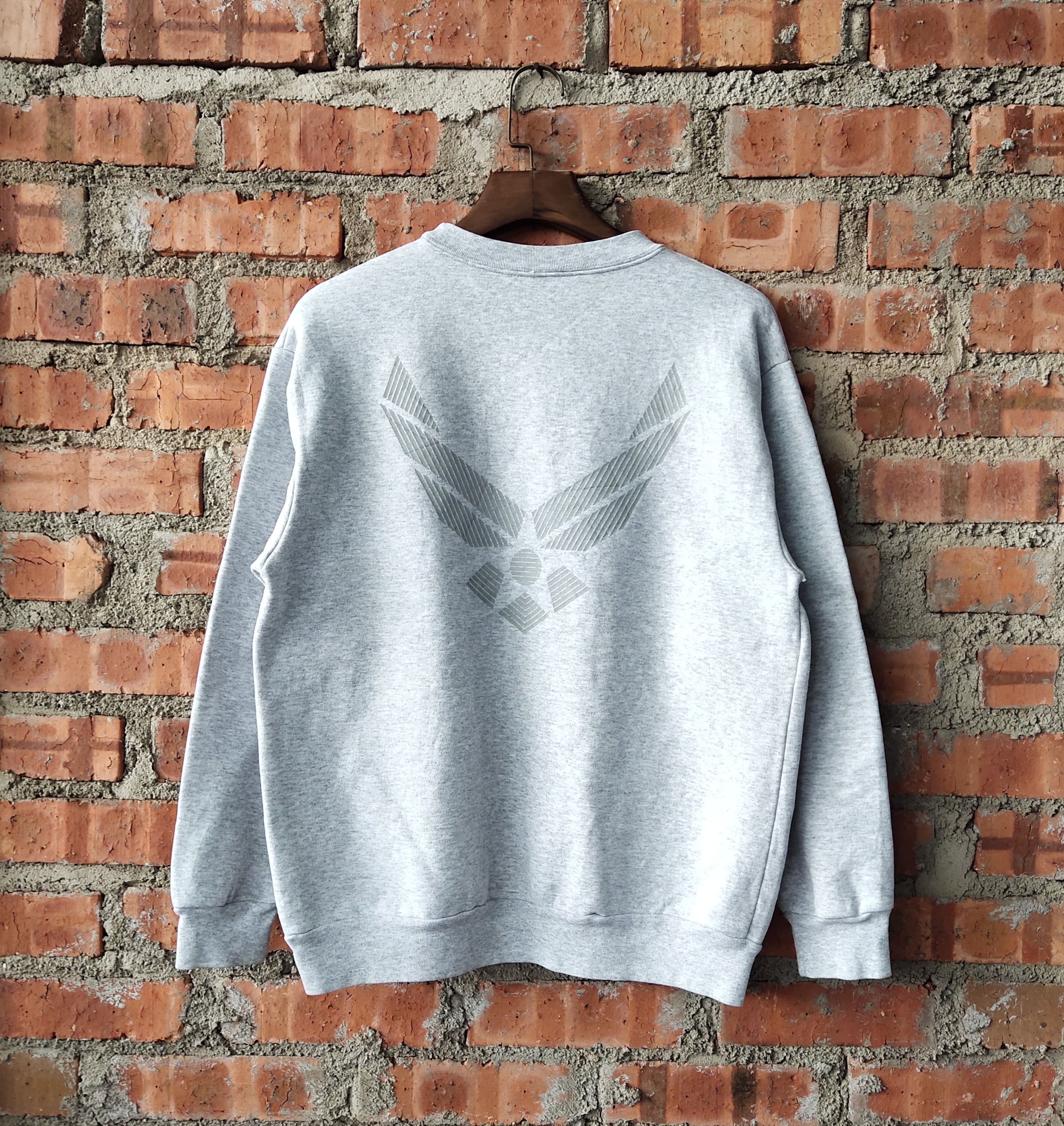Air force pt crewneck hotsell