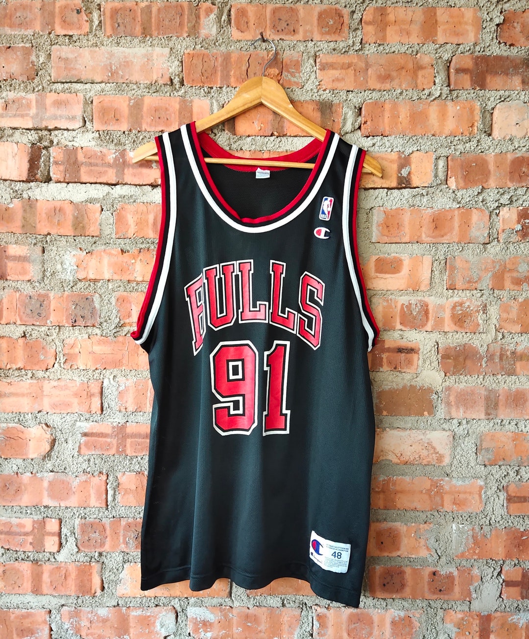 Vintage 90s NBA Chicago Bulls Dennis Rodman No.91 by Vintage 90s NBA Chicago Bulls Dennis Rodman No.91 by