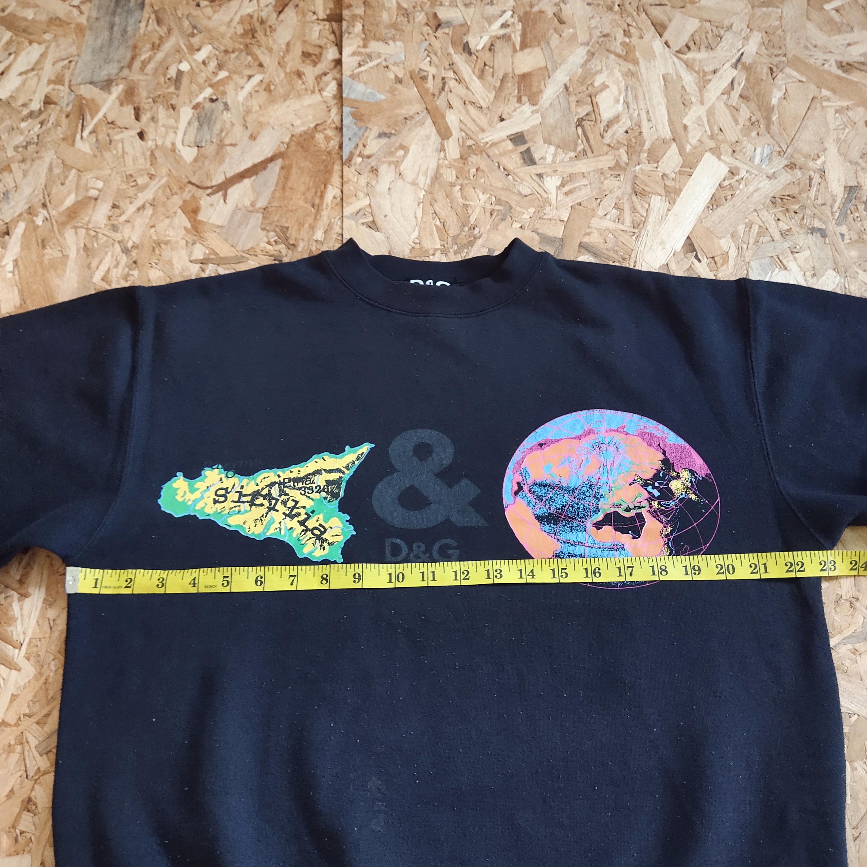 Vintage 90s Distressed Dolce & Gabbana Sweatshirt D and G Crewneck 