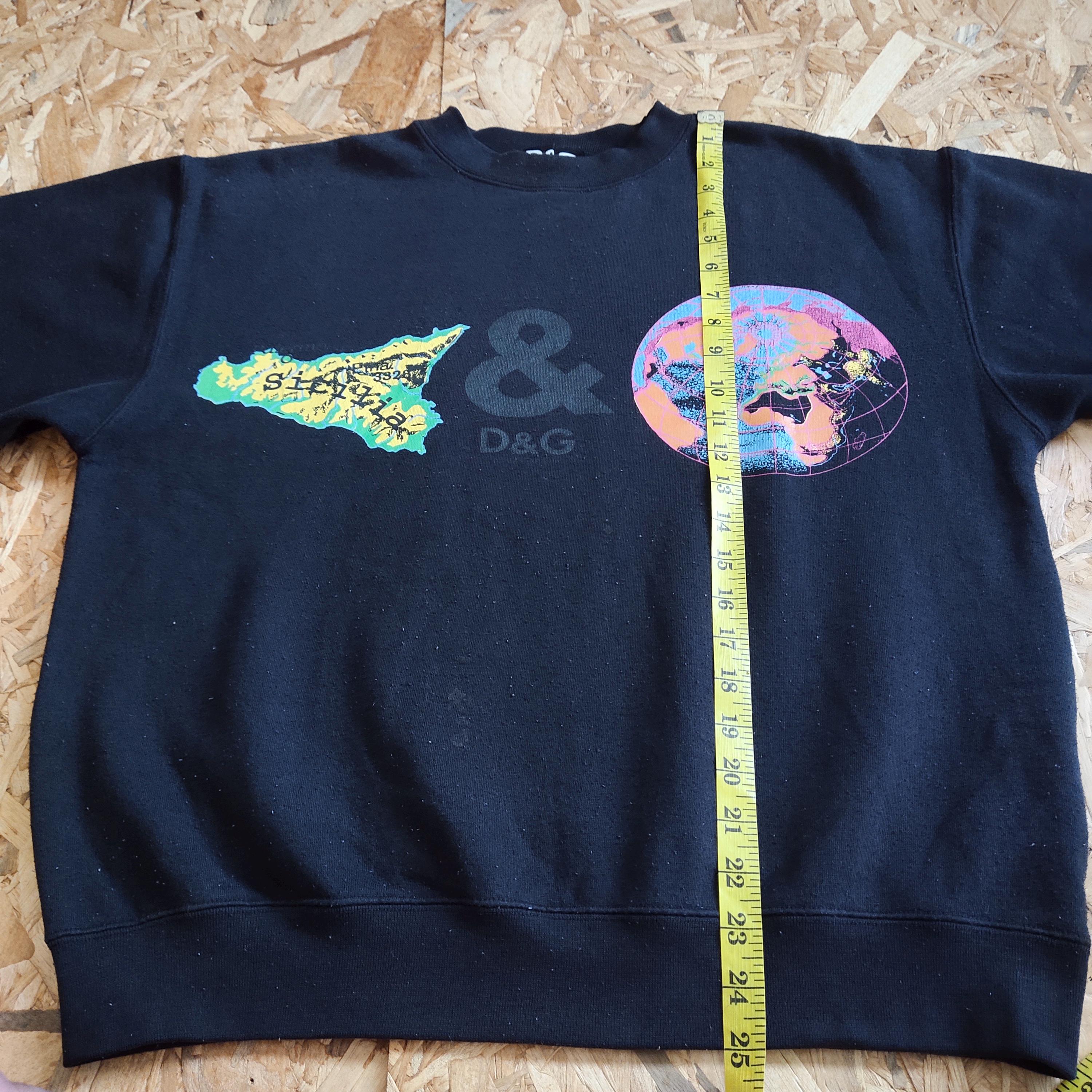 Vintage 90s Distressed Dolce & Gabbana Sweatshirt D and G Crewneck 