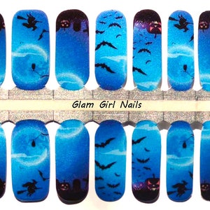 Spooky Graveyard Halloween Nail Polish Strips / Nail Wraps