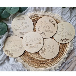 Cartes étapes bébé - cartes en bois gravées
