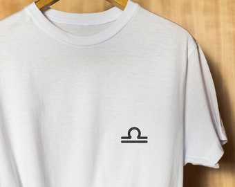 T-shirt avec personnalisation brodée de votre signe du zodiaque - Idée cadeau.