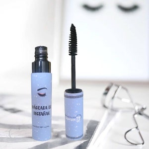 Natural mascara| Cake mascara| Organic mascara| Natural makeup| Zero waste mascara, Titanium Dioxide Free| All natural makeup