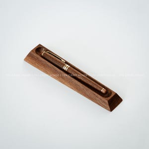 Porte-stylos en bois pour stylo et crayon, porte-stylo en noyer/présentoir/étui/organisation de bureau, cadeau de bureau personnalisé pour lui/collègue/patron/PDG