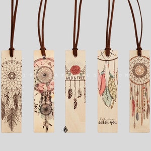Engraved Dreamcatcher Wooden Bookmark: Personalized Book Lover Gift