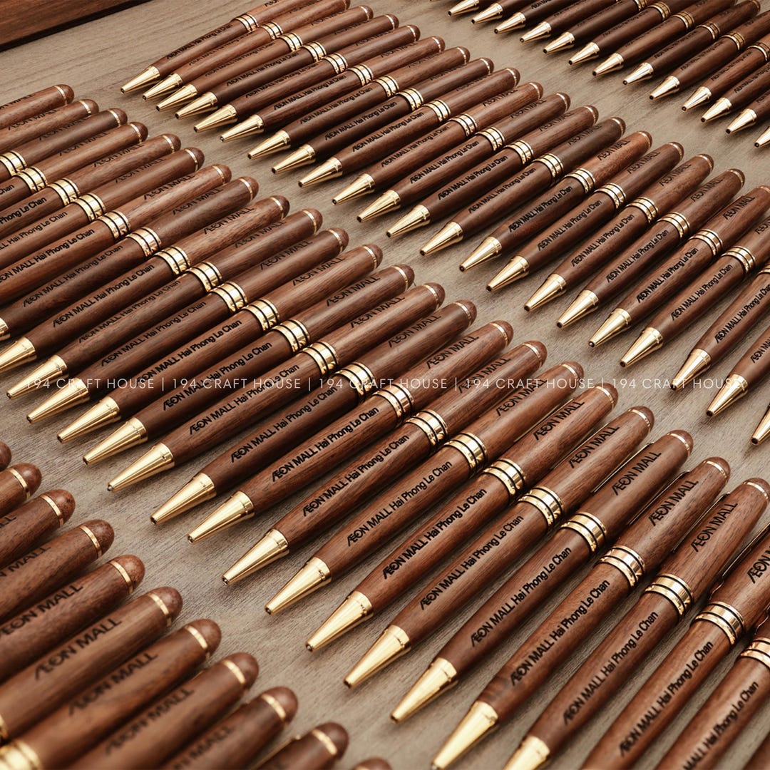 Personalized Wood Pen: Engraved Corporate Gift, Employee Appreciation ...
