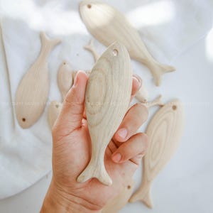 Recorte de peixe em madeira 3D inacabado, projetos de artesanato faça você mesmo, arte de parede costeira, decoração de parede para casa de praia no verão, brinquedos infantis para pintura à mão imagem 6