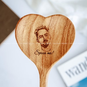Custom Face Engraved Wooden Spoon Personalized Birthday Gift For Her/ Him/ Mom/ Dad, Cooking Gifts, Baking Gifts, Chef Gifts, Kitchen Gifts