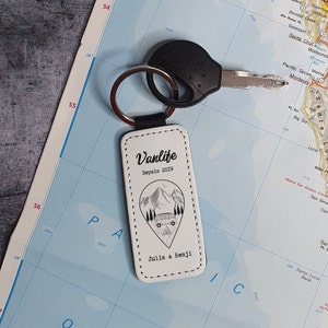 Porte clés vanlife en cuir personnalisé Accessoire pour clé avec prénom Porte-clef van aménagé Cadeau personnalisable pour voyageur image 2
