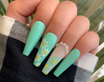 Sunflower Dream | Handmade Mint Sunflower Gem Nails
