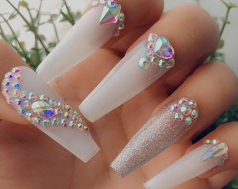 Bling Bling | Handmade Crystal Milky White Glitter Nails