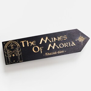 Fantasy Middle Age Individual Large Wooden Signpost, Mines Decor Wooden Arrow
