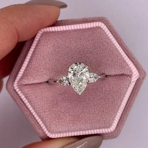 3 CT Pear Moissanite Engagement Ring Promise Ring 14K Gold Ring Pear Cut Solitaire Ring Bridal Ring Three Stone Diamond Ring Gift for Her