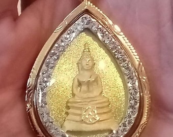 Extra großer Buddha-Anhänger aus 18-karätigem Gold: Heiliges Amulett, von Mönchen gesegnet, Geschenk für Meditationen