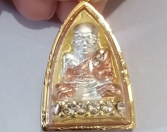 Extra Großer Buddha Mönch 750 Gold Anhänger: Thai Amulett für Schutz, handgefertigter spiritueller Schmuck
