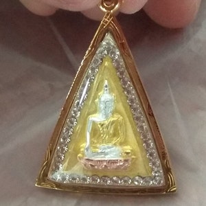 Handmade 18K Gold Thai Buddha Amulet Pendant: Zen Meditation Jewelry