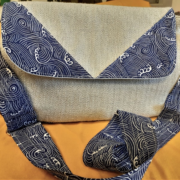 SAC BESACE  motif vagues et toile chevron  bandoulière modèle unique