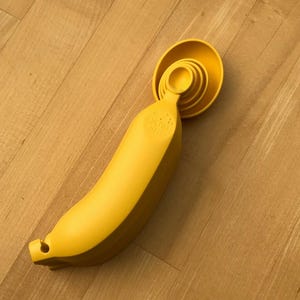 Q.D. Foodie Banana Measuring Spoons - Kitchen Cooking Utensil - Imperial, Metric and Braille Measurements