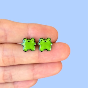 Mini Frog Pet Animal Stud Earrings