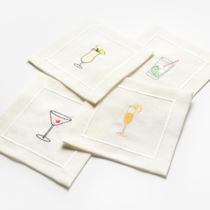 Tovaglioli da cocktail in lino ricamati / Set di tovaglioli con icone di bevande / Set di 4 / Mimosa / Pina Colada / Cosmopolitan / Vodka Soda