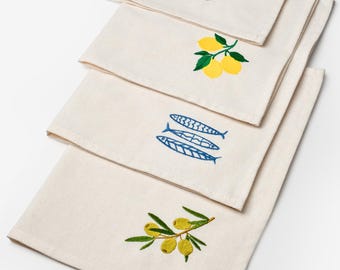 Manteles individuales de lino bordados; juego de 4: tomates, rama de olivo, sardinas, rama de limón.