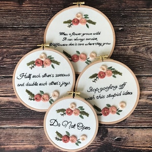 Custom Embroidery Hoop Art, Personalized Wall Decor, Hand Embroidered Flower Wreath, Floral Embroidery Hoop,Custom Name Embroidery image 4