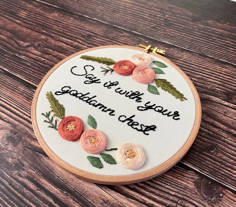 Custom Embroidery Hoop Art, Personalized Wall Decor, Hand Embroidered Flower Wreath, Floral Embroidery Hoop,Custom Name Embroidery image 8