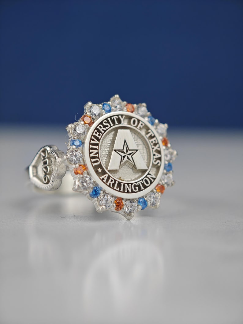 Custom Sterling Silver University Ring, Personalized Graduation Signet ...
