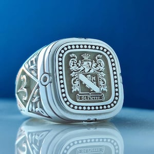Coat of Arms Ring,Family Crest Rings, Micron Plated Ring,Crest Ring,Coat of Arms Ring,Family Crest Rings,Custom Ring,Crest Ring,Crest Gift